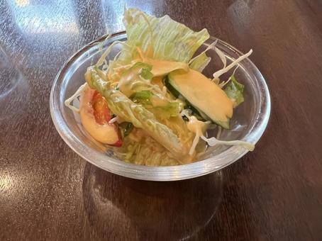 Delicious salad with carrot dressing, JPG Delicious salad with carrot dressing, JPG