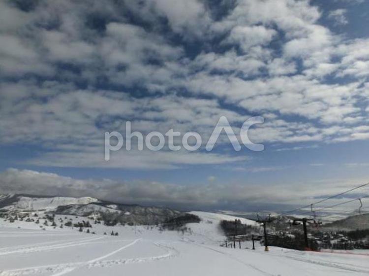 白銀の高原風景 冬,冬景色,雪の写真素材