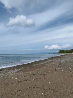 北海道のどこかの砂浜 北海道のどこかの砂浜 海,夏空,北海道の写真素材