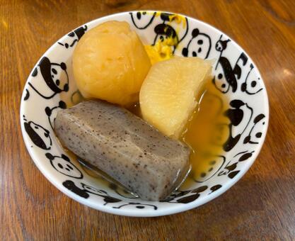 おでん ジャガイモ,大根,こんにゃくの写真素材