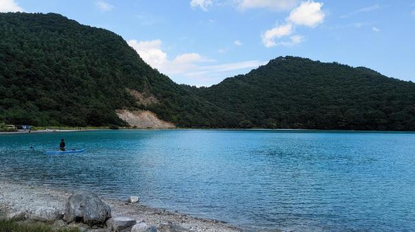 鳴子温泉郷の観光名所 潟沼の写真