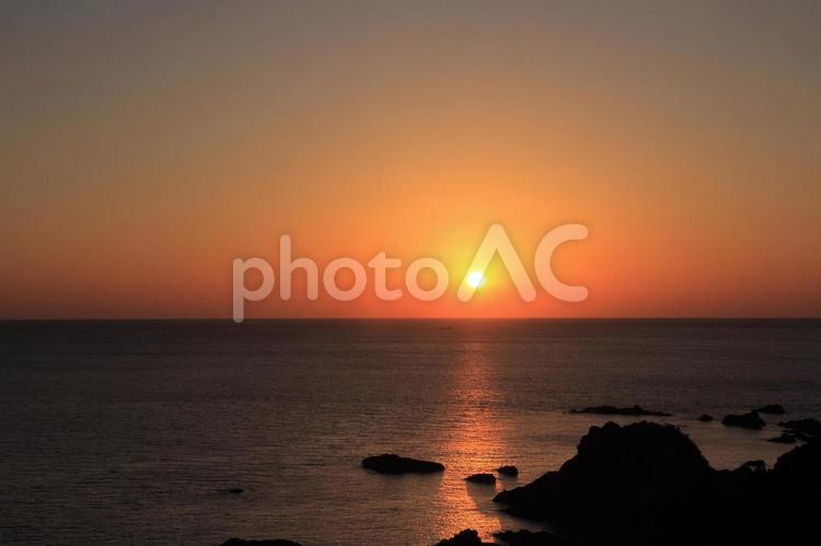 高知県　叶崎から見た夕景 叶崎,夕日,夕陽の写真素材