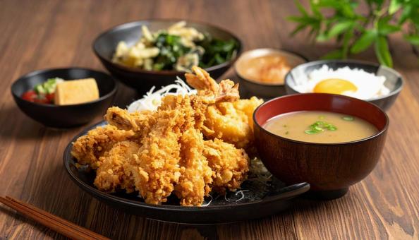 鳥の唐揚げ、とり天、竜田揚げ 鳥の唐揚げ、とり天、竜田揚げの写真