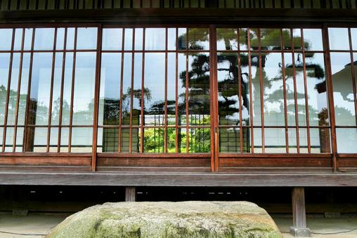 高松城の披雲閣 格子戸,御殿,硝子の写真素材
