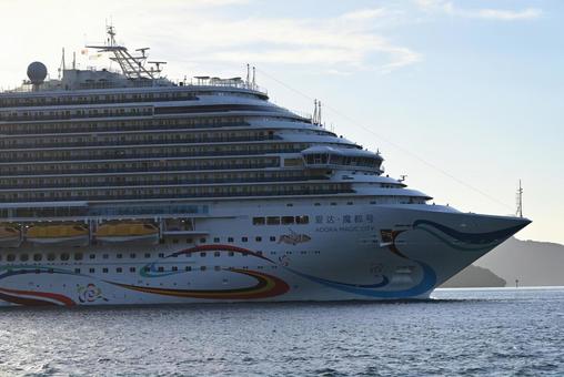 ビルですねーの写真