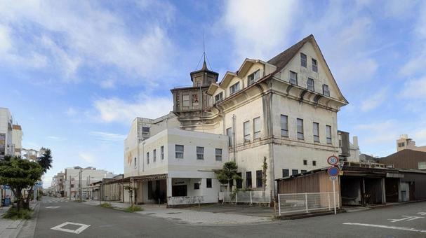 歴史を感じるラヂウム温泉の佇まい 歴史を感じるラヂウム温泉の佇まいの写真