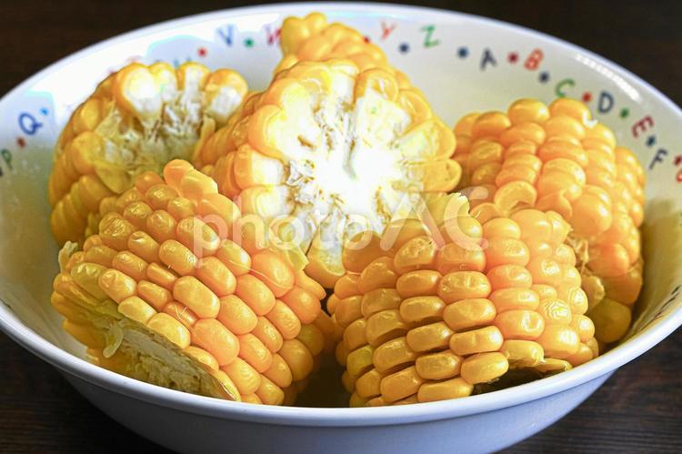 とうもろこし トウモロコシ,美味しい,蒸し料理の写真素材