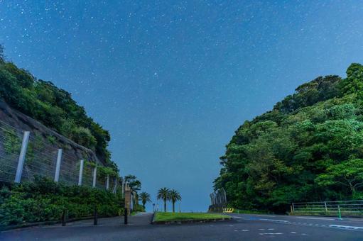 夜の堀切峠 夜の堀切峠の写真