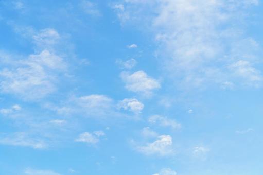 青空と白い雲の背景素材 青空と白い雲の背景素材 青空,空,雲の写真素材
