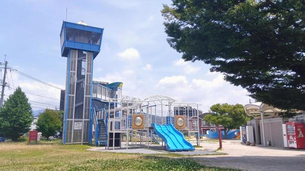 滑り台 - 大野城市 中畑中央公園 滑り台 - 大野城市 中畑中央公園 滑り台,大型,公園の写真素材