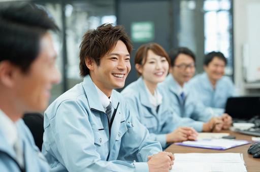 作業服で打ち合わせ-7 作業服で打ち合わせ-7の写真