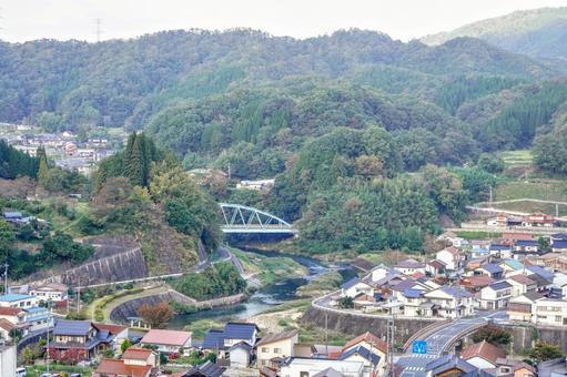 島根県奥出雲町三成の町並み 島根県奥出雲町三成の町並みの写真