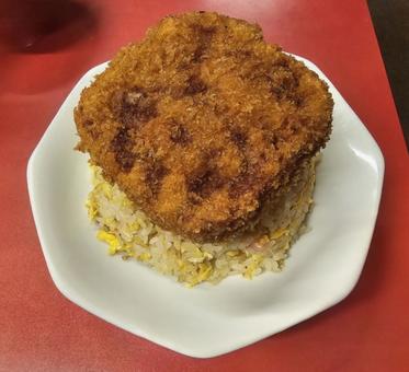 ハムカツチャーハン ごはん,中華料理,チャーハンの写真素材