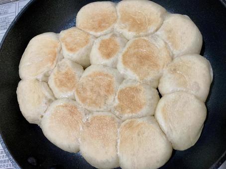 焼きたてパン 焼きたてパンの写真