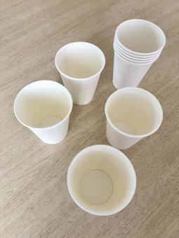 紙コップ 紙コップの写真