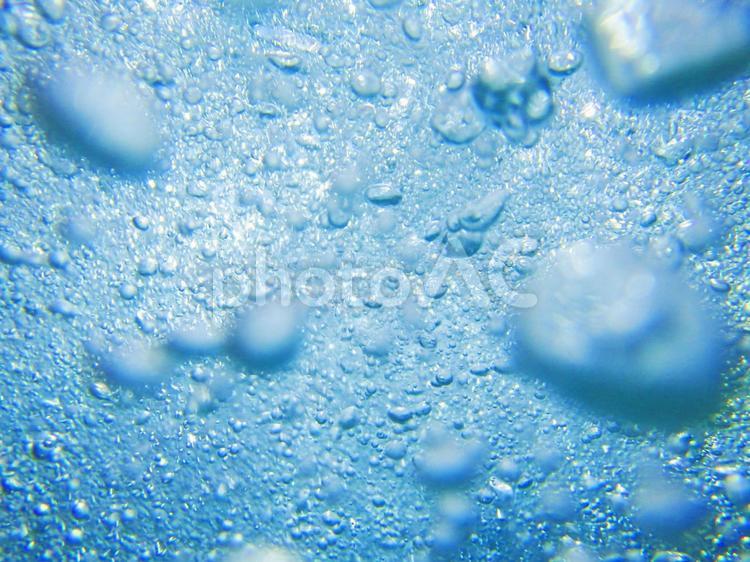 はじける水泡 うるおい,アクア,エアの写真素材