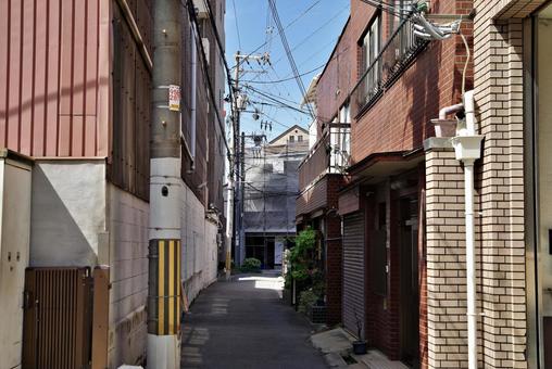 昭和の雰囲気を残す町角 昭和の雰囲気を残す町角 町角,路地,隘路の写真素材