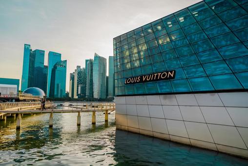 【シンガポール】マリーナベイサンズの周辺 マリーナベイサンズ,シンガポール,ベイフロントの写真素材