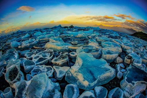 広がる氷河(アイスランド) 広がる氷河(アイスランド) 氷河,青氷,ヴァトナヨークトルの写真素材