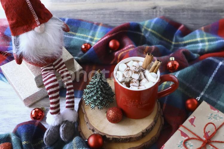 冬のティータイム ティータイム,クリスマス,ホットドリンクの写真素材