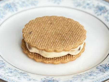 栗のバターサンド バターサンド,栗,マロンの写真素材