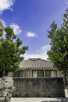 沖縄-【竹富島-竹富島の風景】 沖縄-【竹富島-竹富島の風景】 海,青,青空の写真素材