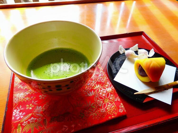 和菓子と抹茶 和菓子,抹茶,お茶の写真素材