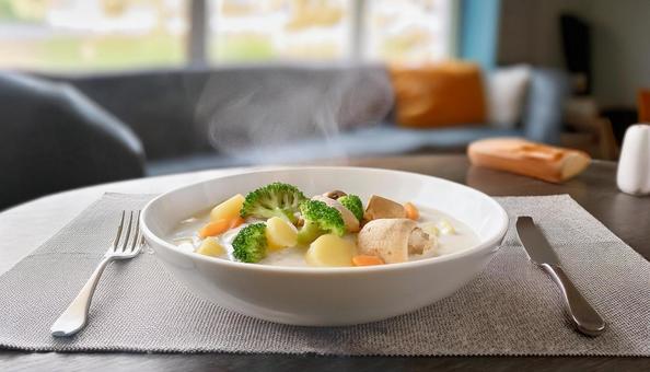 熱々のクリームシチュー クリームシチュー,シチュー,ホワイトシチューの写真素材