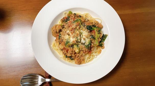 Tomato sauce pasta, JPG Tomato sauce pasta, JPG