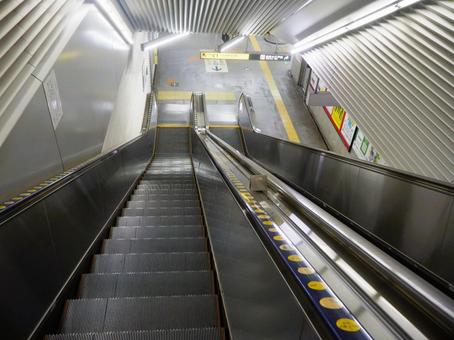 Photo, subway, escalator, oedo line, 