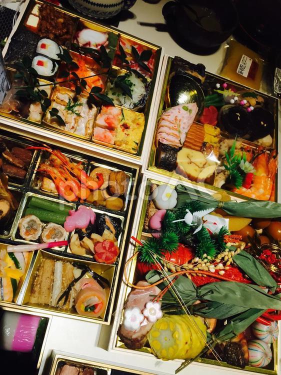 正月のおせち料理 えび,おかず,おせちの写真素材