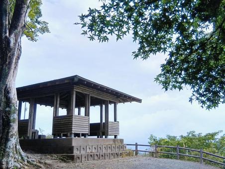 山頂からの空と木 山頂からの空と木 風景,景色,空の写真素材