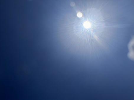 太陽と空 太陽と空の写真