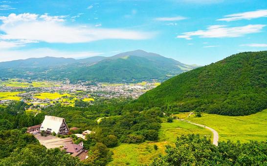 秋待ちの狭霧台 秋待ちの狭霧台 風景,山,草原の写真素材