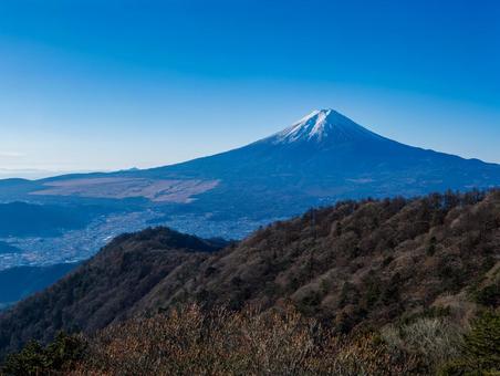 三ッ峠山頂からの富士山 三ッ峠山頂からの富士山の写真