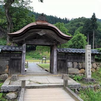 一乗谷朝倉氏遺跡 唐門 一乗谷朝倉氏遺跡 唐門 一乗谷朝倉氏遺跡,唐門,特別史跡の写真素材