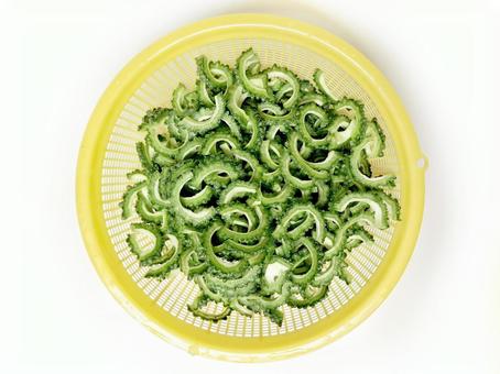夏野菜ゴーヤのカット食材 夏野菜ゴーヤのカット食材の写真