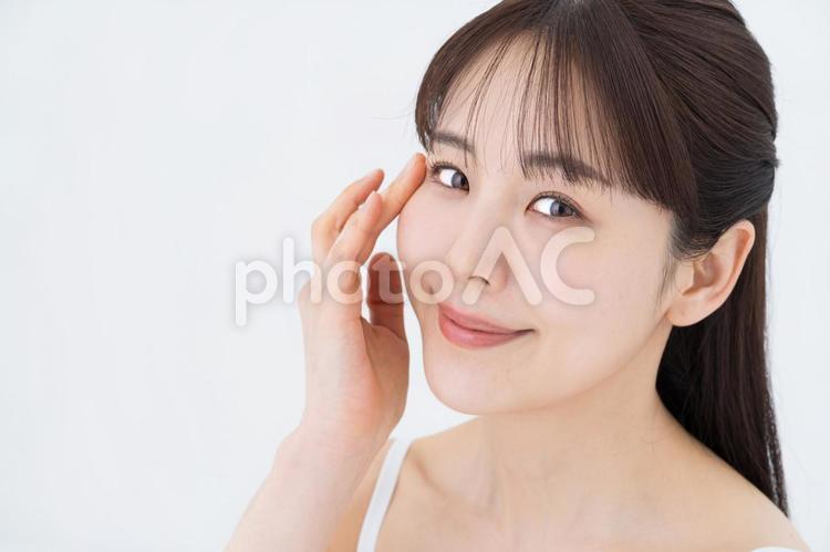 ミドル女性のスキンケアイメージ ビューティー,30代,日本人の写真素材