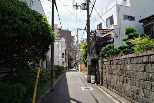 昭和の雰囲気を残す町角 町角,路地,隘路の写真素材