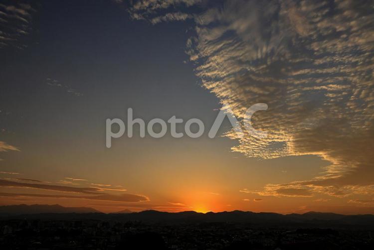 秋の夕暮れ 自然,風景,季節の写真素材