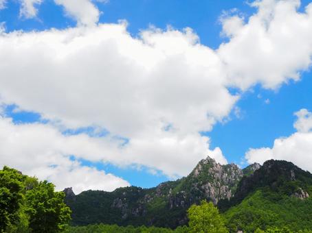 瑞牆山と青空 瑞牆山と青空の写真