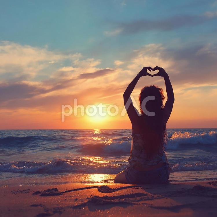 心癒されるビーチの夕景 夕焼け,ビーチ,海の写真素材