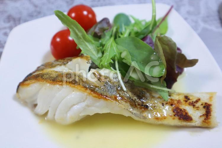 記念日の手作り魚料理 料理,鱈,おいしいの写真素材