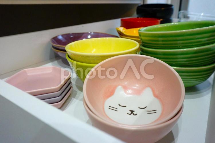 ファミリーの食器棚 キッチン,引き出し,引き出し収納の写真素材
