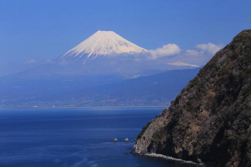 井田からの富士山 井田からの富士山の写真