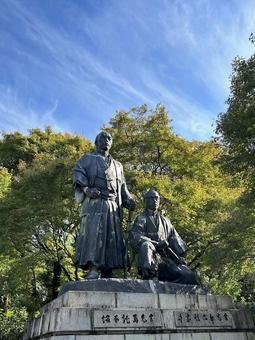 坂本龍馬と中岡慎太郎の像 坂本龍馬と中岡慎太郎の像 坂本龍馬と中岡慎太郎の像,坂本龍馬,中岡慎太郎の写真素材