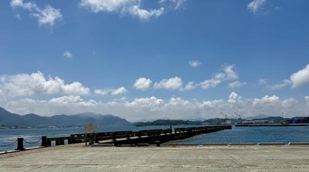 2025年夏 山口県下関市唐戸関門海峡 2025年夏 山口県下関市唐戸関門海峡 唐戸,下関,市場の写真素材