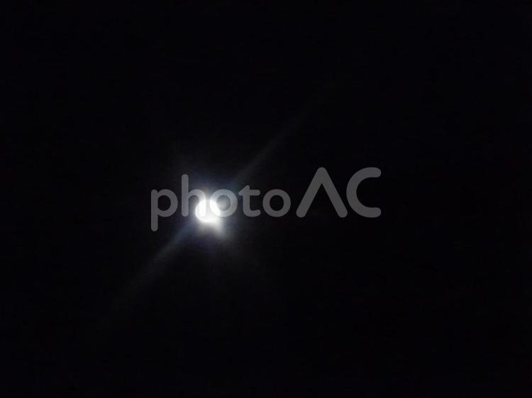 満月 よぞら,夜,夜空の写真素材