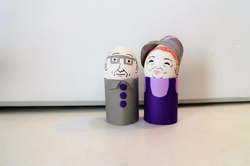 おじいちゃんとおばあちゃん おばあちゃん,女性,男性の写真素材