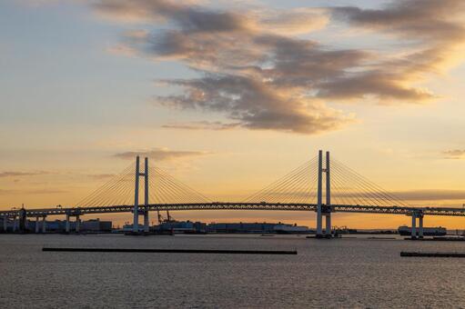 ベイブリッジ 大桟橋,横浜,横浜港の写真素材
